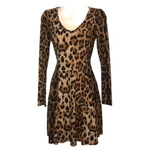 Leopard Print Fit and Flare Long Sleeve Stretch Dress Women’s Small Cecico‎